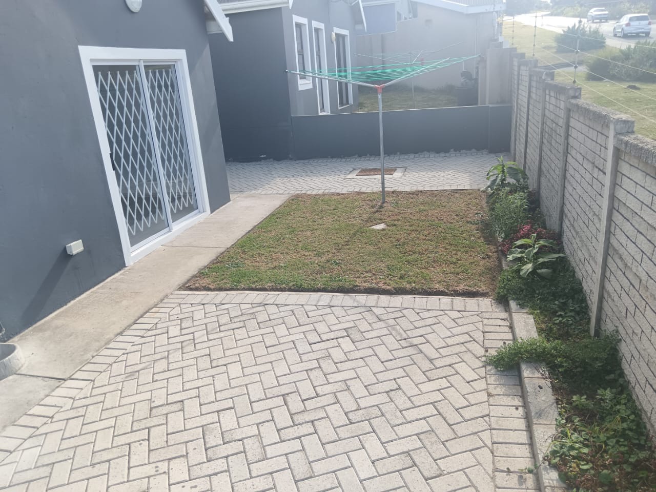 2 Bedroom Property for Sale in Sunnyridge Eastern Cape